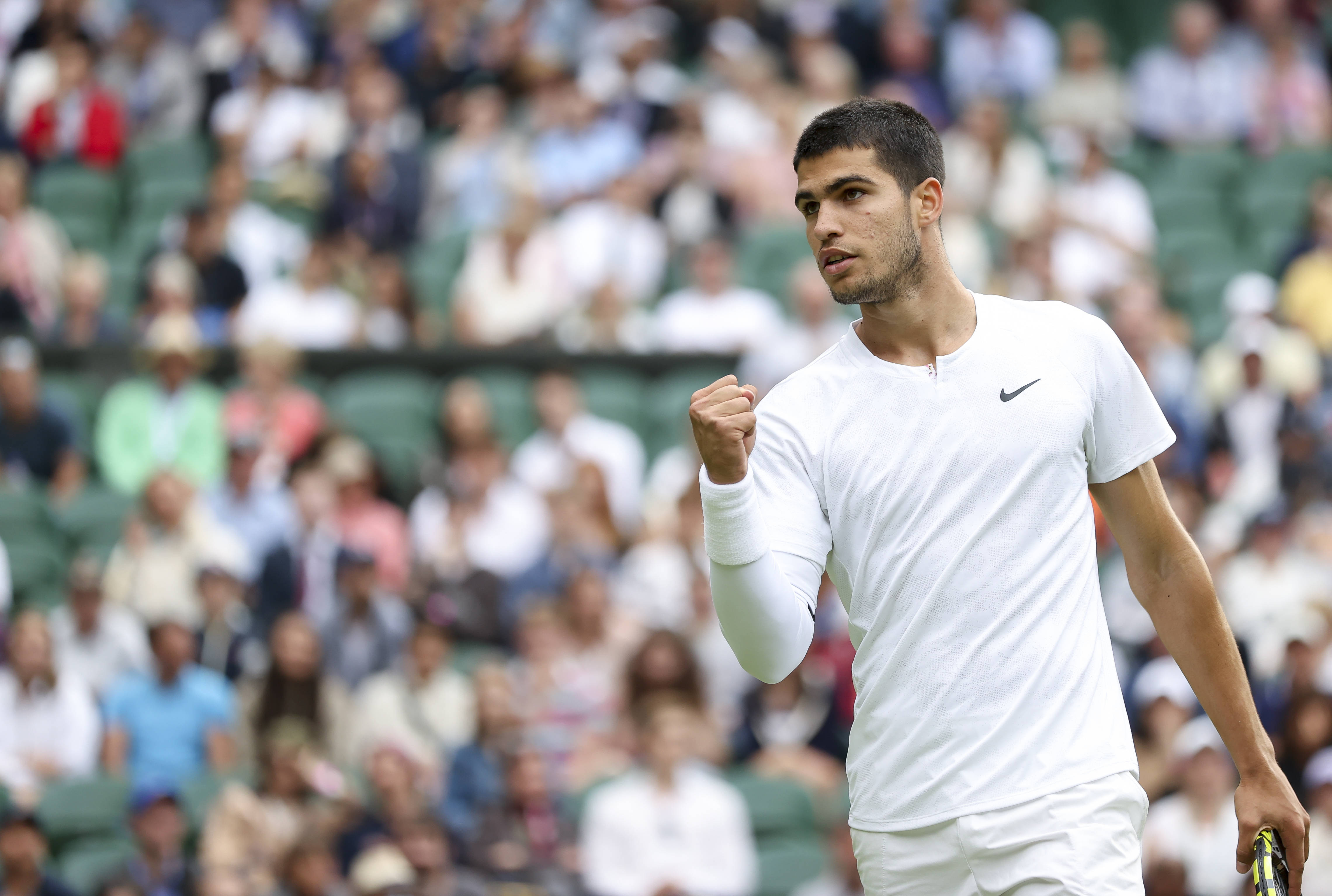 中战胜曼城 中战胜曼城