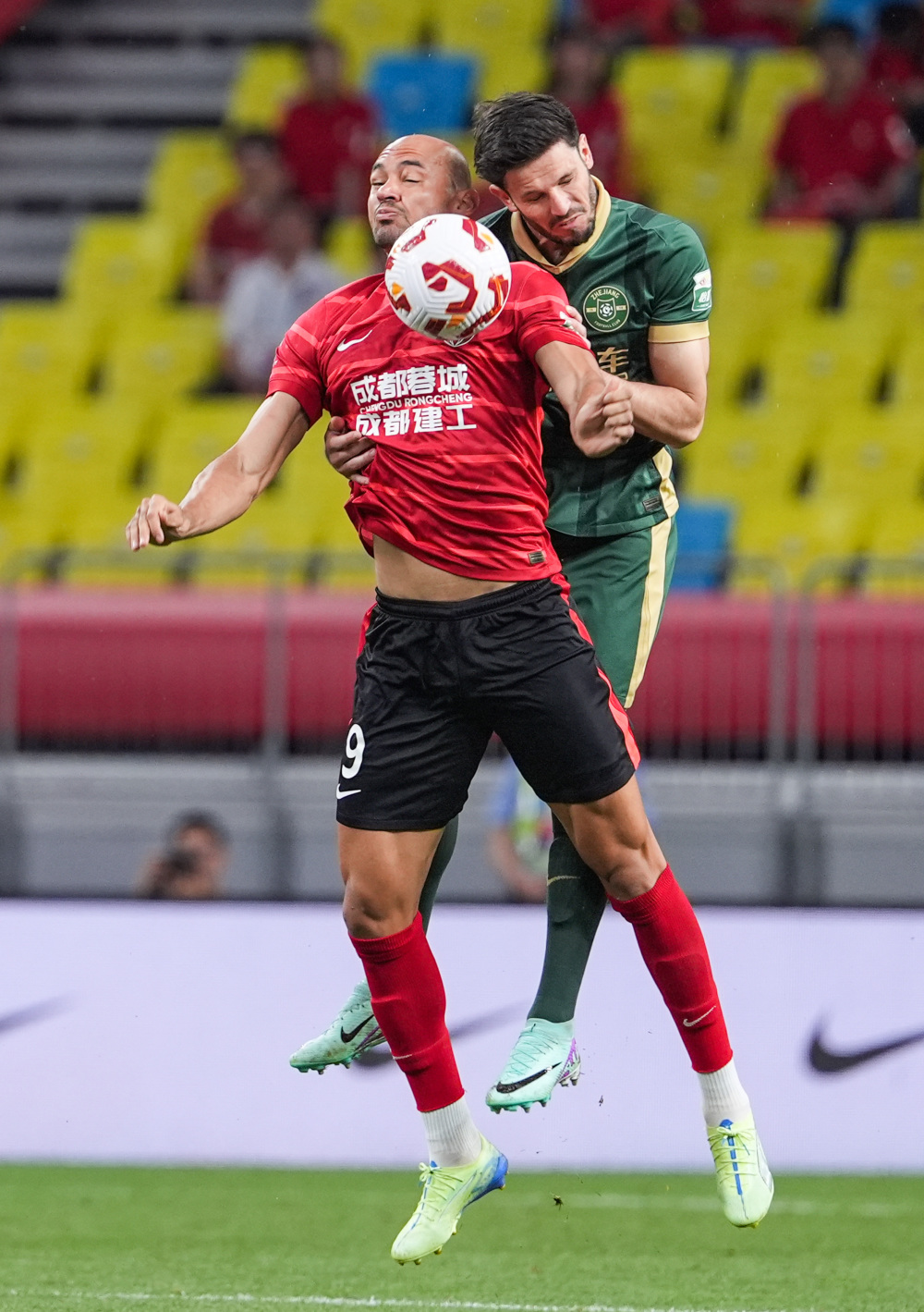 给后续打者 给后续打者