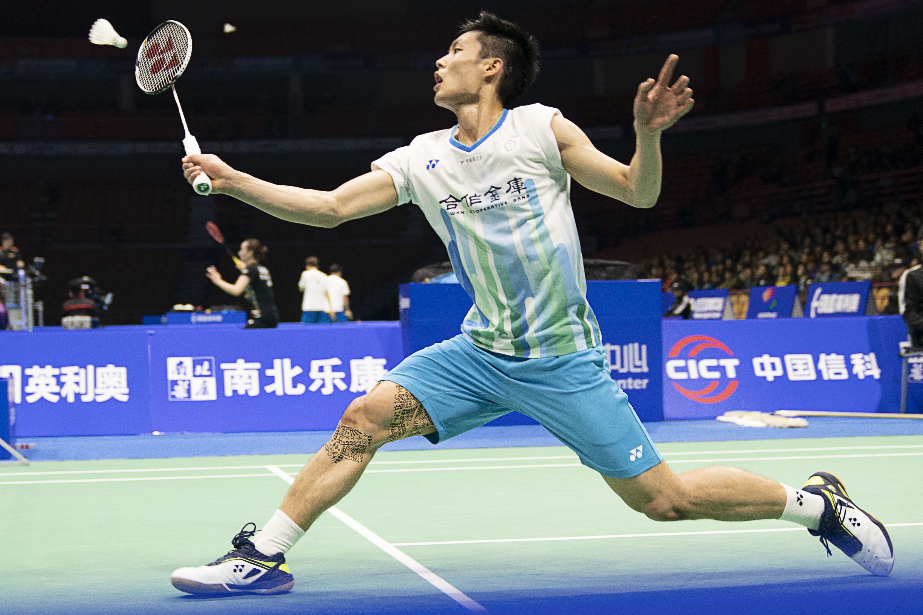 更是后场出 更是后场出